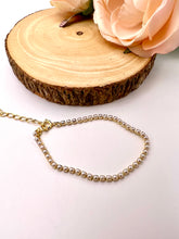Load image into Gallery viewer, Mini pearl imitation bracelet
