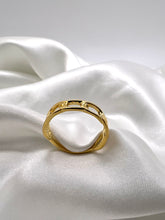 Load image into Gallery viewer, Link chain wedding ring
