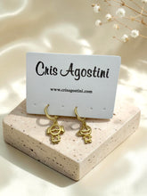 Load image into Gallery viewer, Plain child figure charm earrings
