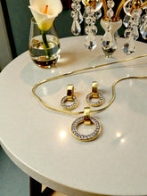 Load image into Gallery viewer, Small round snake chain set
