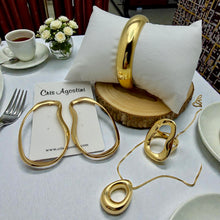 Load image into Gallery viewer, Oval open organic ring
