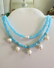 Load image into Gallery viewer, Sky blue choker 5 pearl pendants necklace
