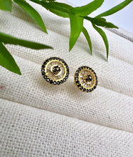 Load image into Gallery viewer, Fine small pizza cz black earrings
