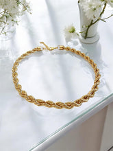Load image into Gallery viewer, Chunky Rope Chain choker necklace

