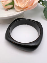 Load image into Gallery viewer, Resin vintage smooth organic bracelet
