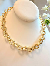 Load image into Gallery viewer, Carter link inspiration necklace
