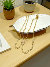 Load image into Gallery viewer, Thin light cart link choker necklace
