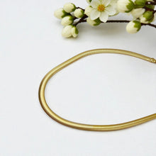 Load image into Gallery viewer, Snake 4 mm classic choker necklace
