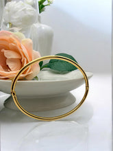 Load image into Gallery viewer, Classic smooth bracelet
