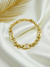 Load image into Gallery viewer, Mesh watch strap diamond details bracelet
