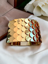 Load image into Gallery viewer, Exclusive Adjustable Scale Bracelet
