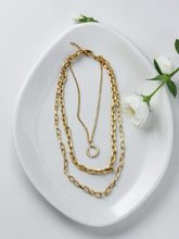 Load image into Gallery viewer, 3-in-1 necklace with pendant
