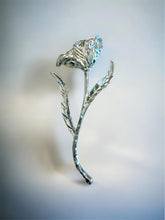 Load image into Gallery viewer, Large exclusive flower brooch
