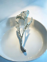 Load image into Gallery viewer, Large exclusive flower brooch
