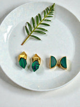Load image into Gallery viewer, Seductive collection earrings malachite gemstone

