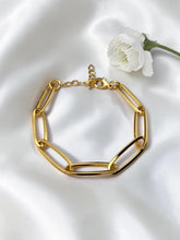 Load image into Gallery viewer, Long link cart style bracelet

