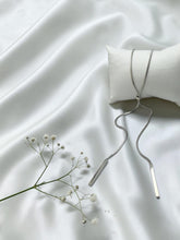 Load image into Gallery viewer, Basic plain tie style necklace
