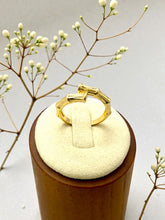 Load image into Gallery viewer, Bamboo-style ring
