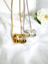Load image into Gallery viewer, Openwork barrel pave cz band necklace
