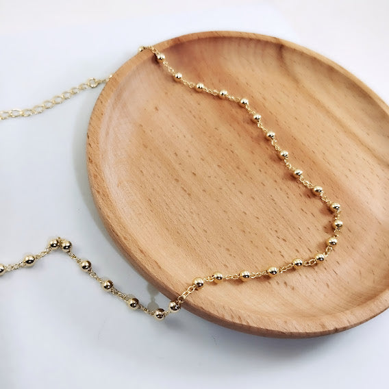 Mini ball in sequence choker necklace