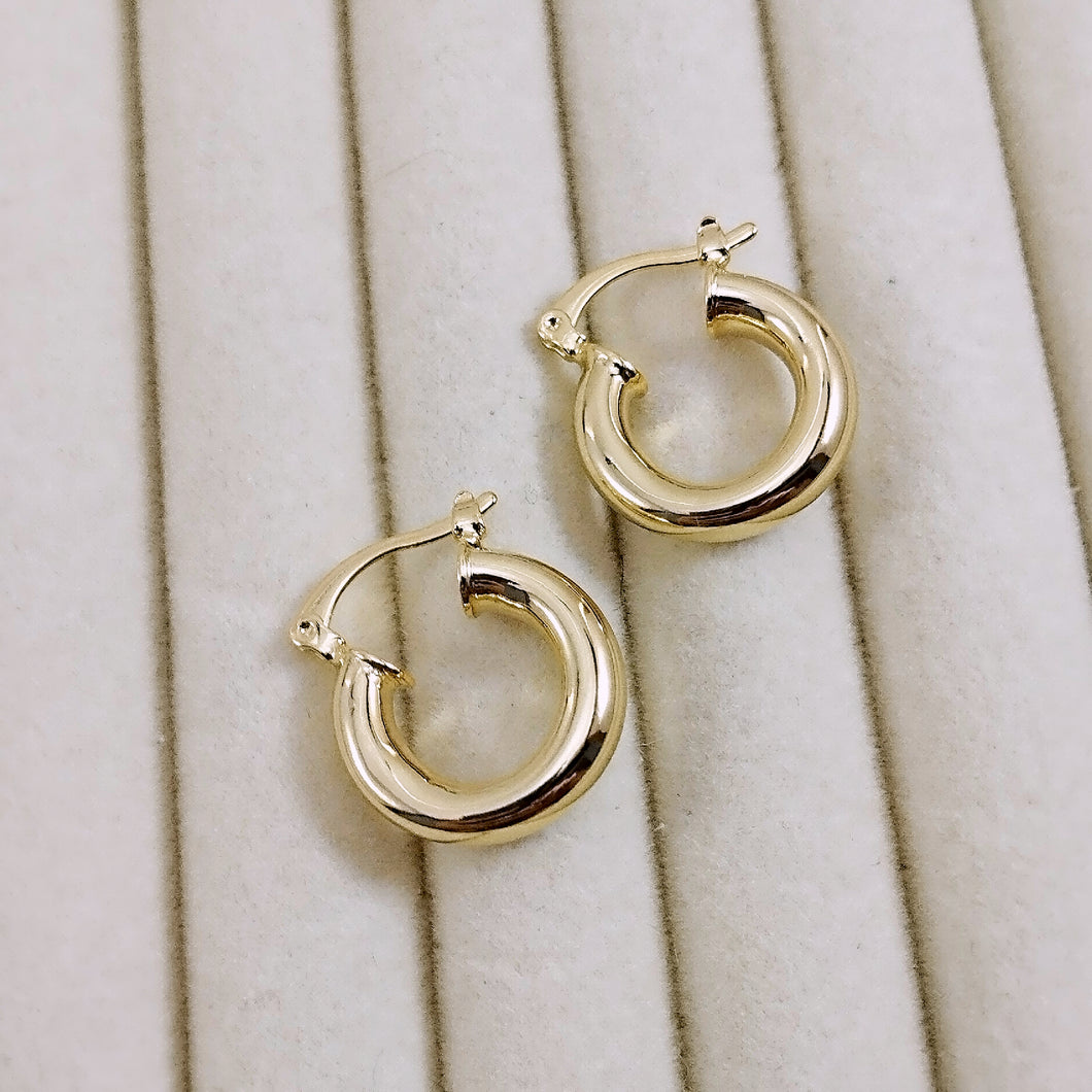 Flat hoop tube earrings