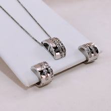 Load image into Gallery viewer, Delicate inspired Carryer cz set
