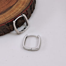 Load image into Gallery viewer, Updated square hoop earrings
