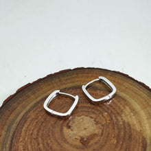 Load image into Gallery viewer, Updated square hoop earrings
