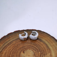 Load image into Gallery viewer, Mini hoop cz earrings
