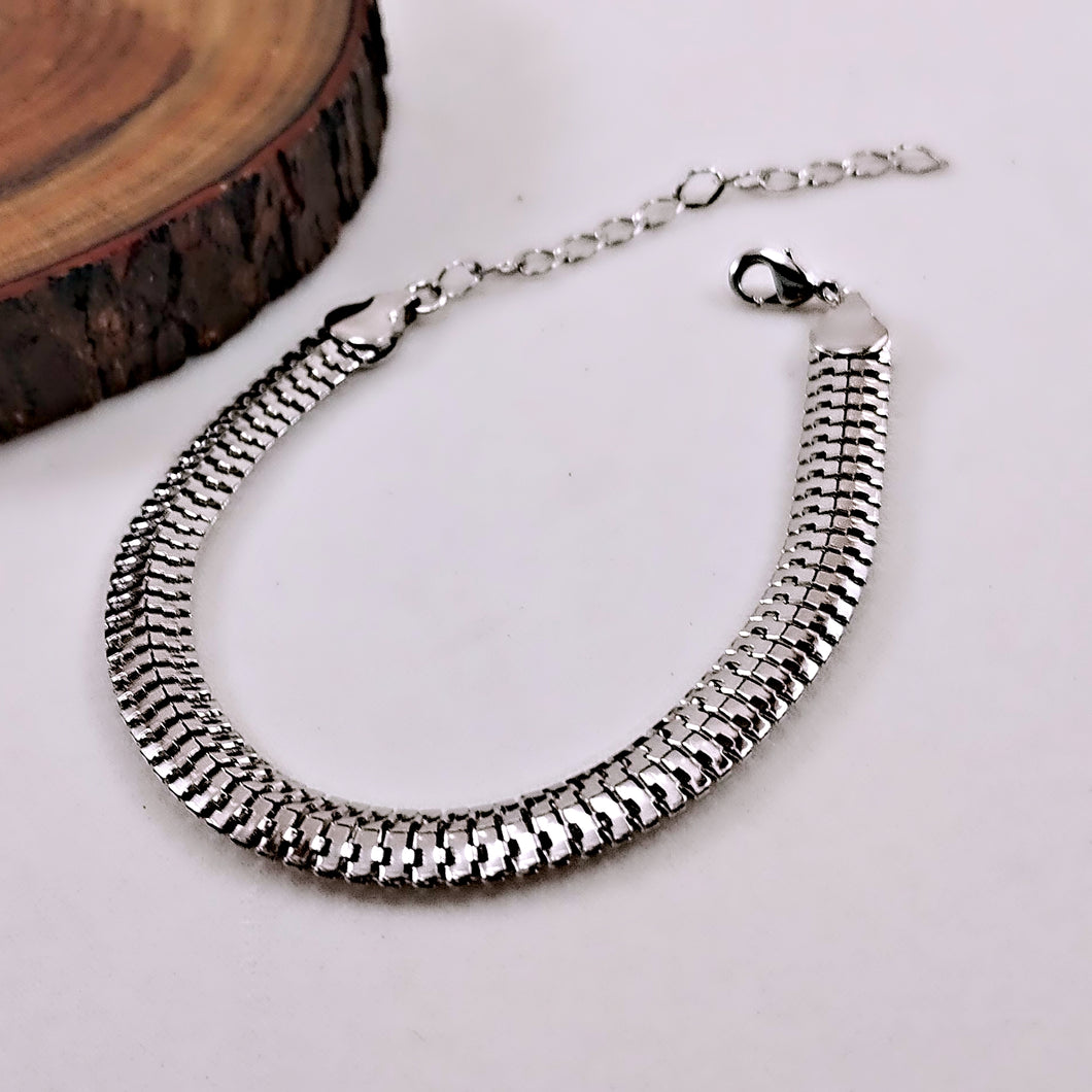 Thin flat snake bracelet