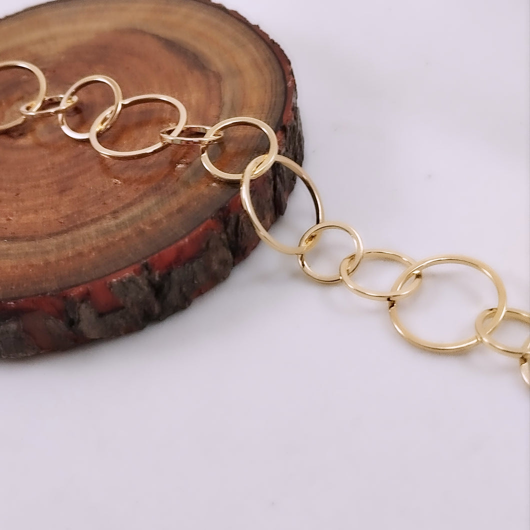 Large round link bracelet