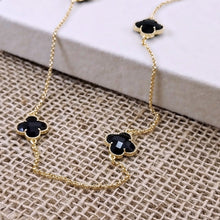 Load image into Gallery viewer, Long clover Van Cley crystal  necklace
