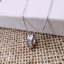 Load image into Gallery viewer, Charm cut baguette necklace
