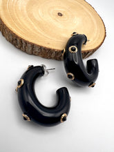 Load image into Gallery viewer, Acrylic chubby hoop details earrings
