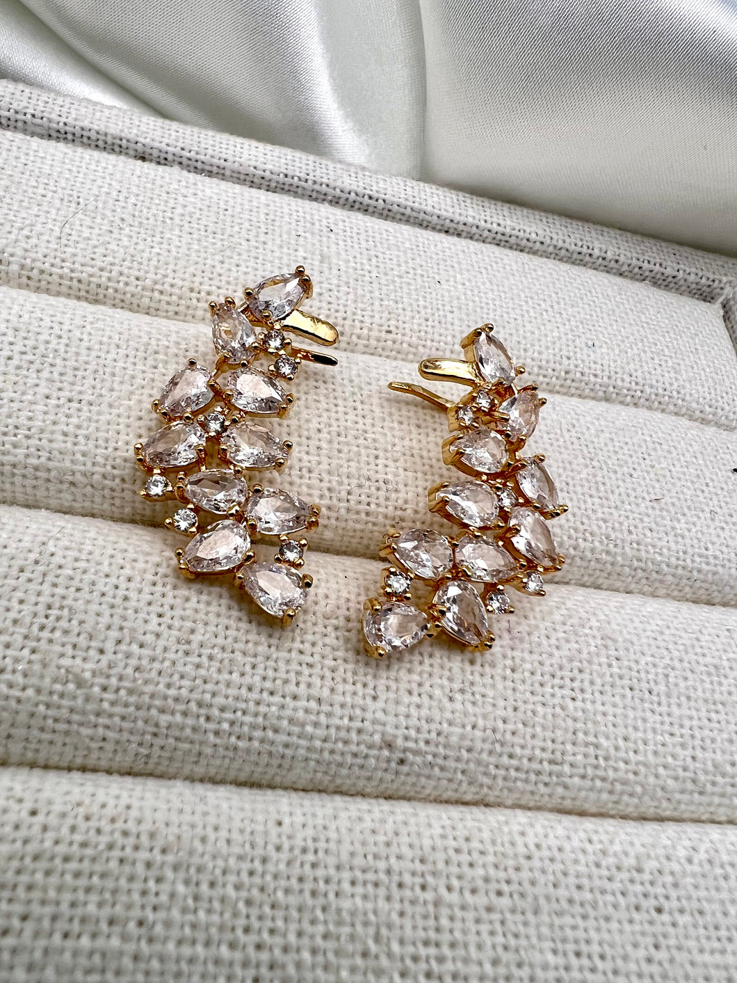 Crystal cs diamond ear cuff earrings