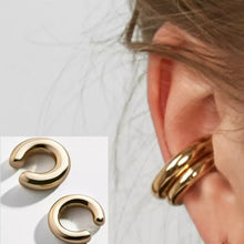 Load image into Gallery viewer, Basic fake piercing earrings
