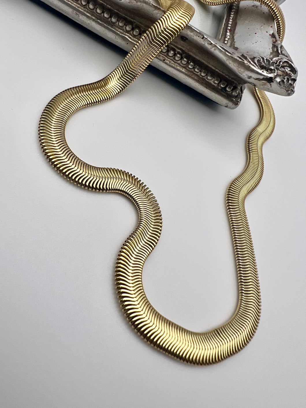 Thick snake chain necklace