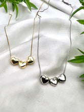 Load image into Gallery viewer, Three delicate hearts thinner necklace
