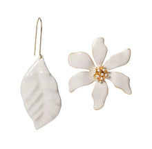 Load image into Gallery viewer, Flower and leaf enamel asymmetric earring
