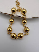 Load image into Gallery viewer, Classic medium ball bracelet
