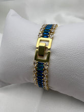 Load image into Gallery viewer, Three crystal baguettes row bracelet
