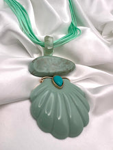 Load image into Gallery viewer, Fashion color acrylic under 29 necklace
