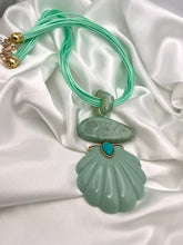 Load image into Gallery viewer, Fashion color acrylic under 29 necklace
