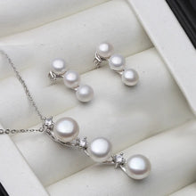 Load image into Gallery viewer, Natural freshwater 3 pearls stuck jewelry set
