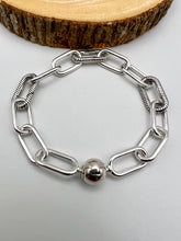 Load image into Gallery viewer, Silver plated link ball bracelet
