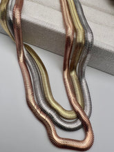 Load image into Gallery viewer, Thick snake chain necklace
