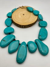 Load image into Gallery viewer, Acrylic irregular stones handmade necklace
