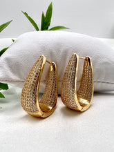 Load image into Gallery viewer, Bold studded hoop that tapers at the top bigger  earrings
