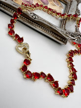 Load image into Gallery viewer, Heart shaped studded clasp choker necklace
