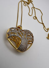Load image into Gallery viewer, Cz chubby studded tree of life necklace
